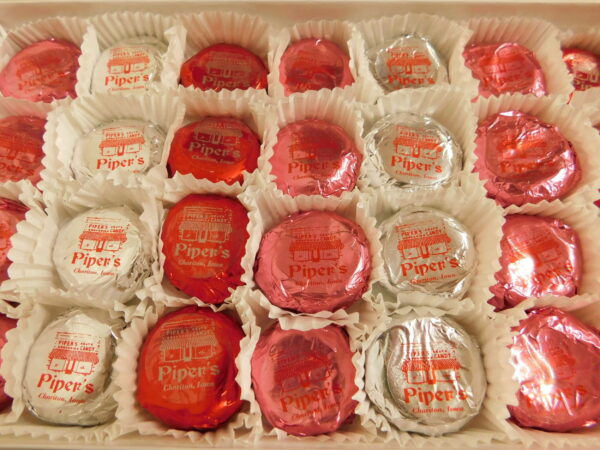 Piper's Homemade Dark Chocolate Dipped Mints